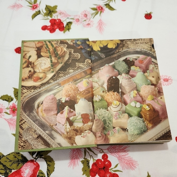 Vintage The American Woman's Cookbook 1951 Culinary Arts Institute Berolzheimer - Picture 14 of 17